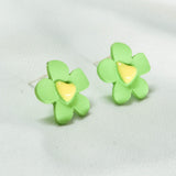 Beautiful Daisy Flower Earrings by StoneLeo